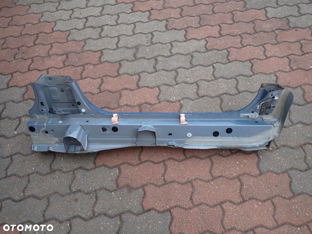 TOYOTA YARIS II 06-11 PRÓG LEWY 8T1 - 4