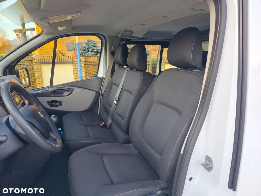 Renault Trafic - 18