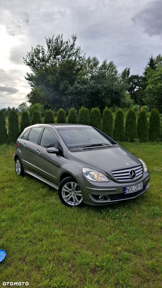 Mercedes-Benz Klasa B - 1