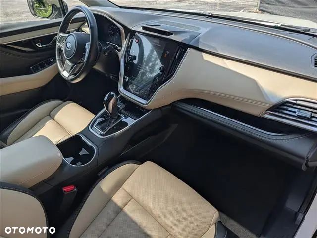 Subaru Outback 2.5i Exclusive - 25