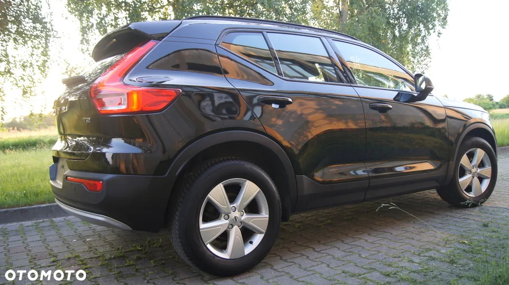 Volvo XC 40 T2 Momentum Core - 9