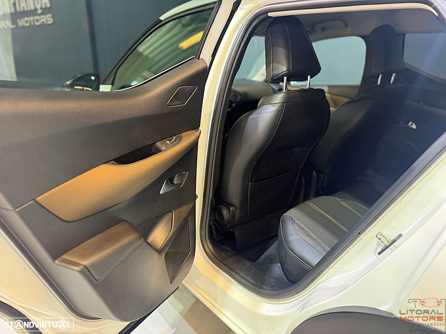 DS DS3 Crossback 1.2 PureTech Bastille EAT8 - 15
