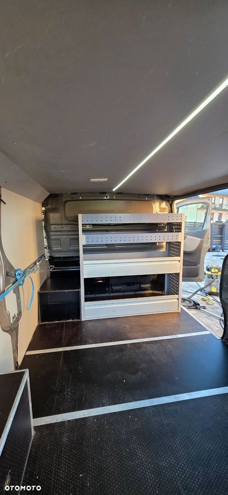 Renault Trafic - 19
