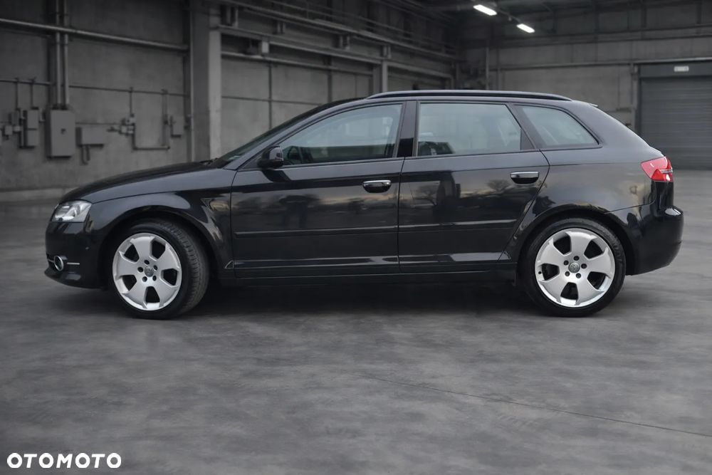 Audi A3 Sportback 2.0 TDI DPF quattro S line Sportpaket (plus) - 7