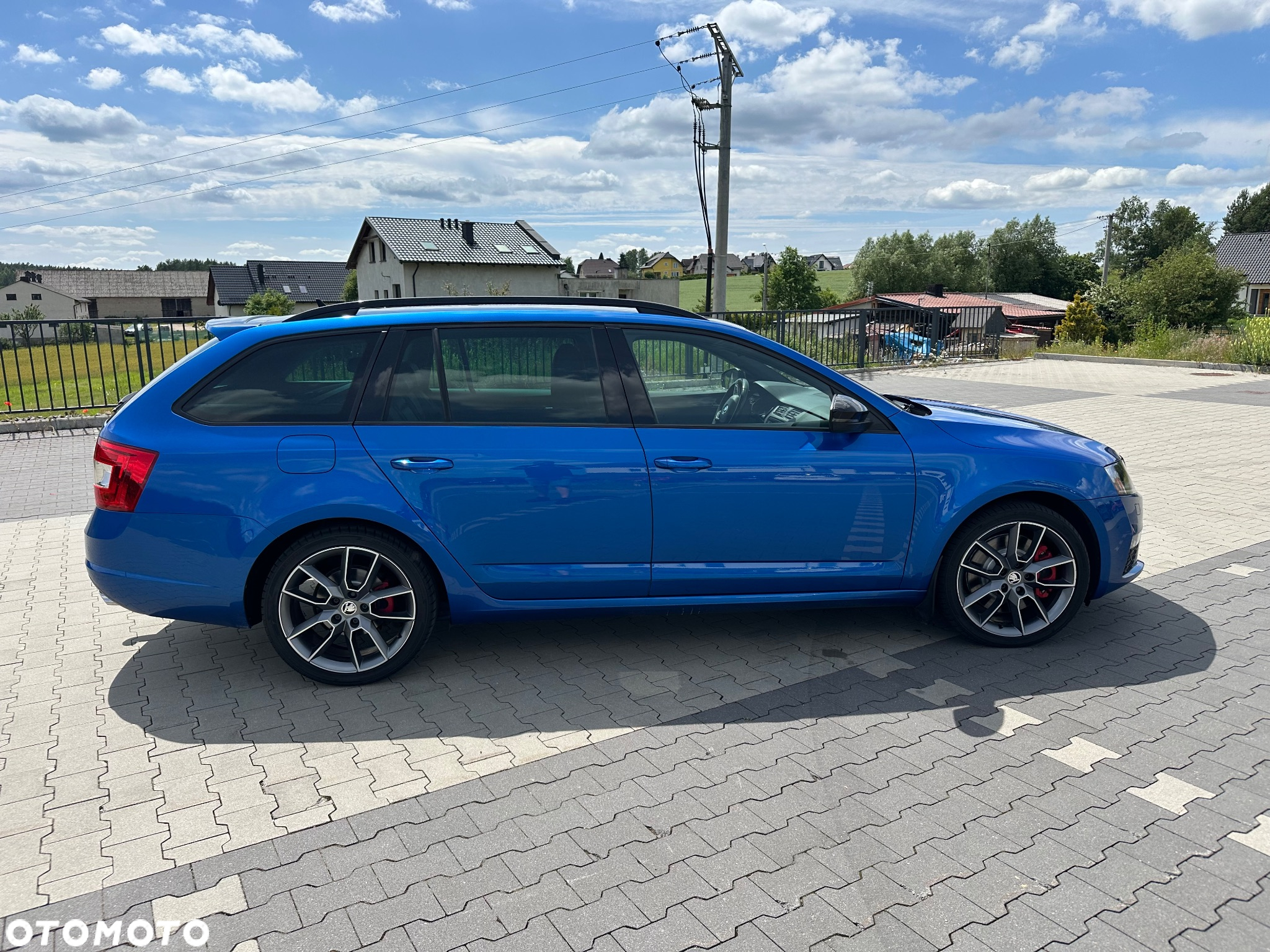 Skoda Octavia Combi 2.0 TDI DSG RS - 12