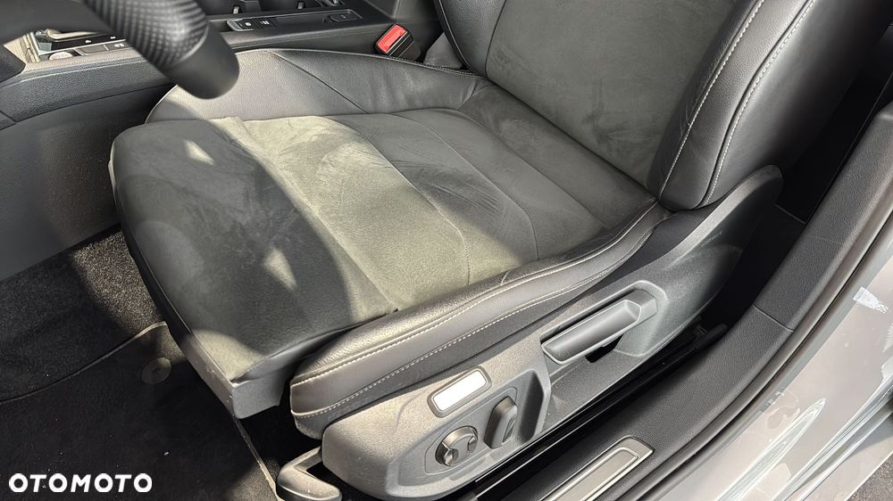 Volkswagen Arteon 2.0 TSI R-Line DSG - 13