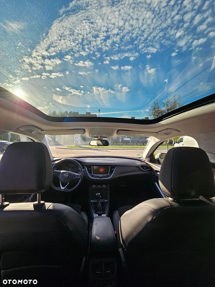Opel Grandland X 2020 photo 2