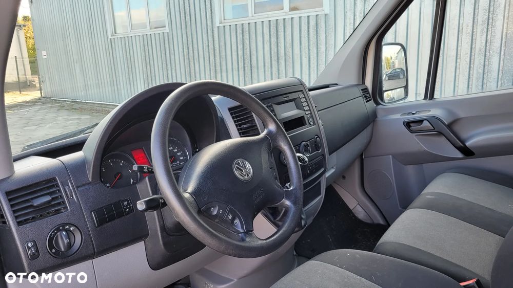 Volkswagen CRAFTER - 9