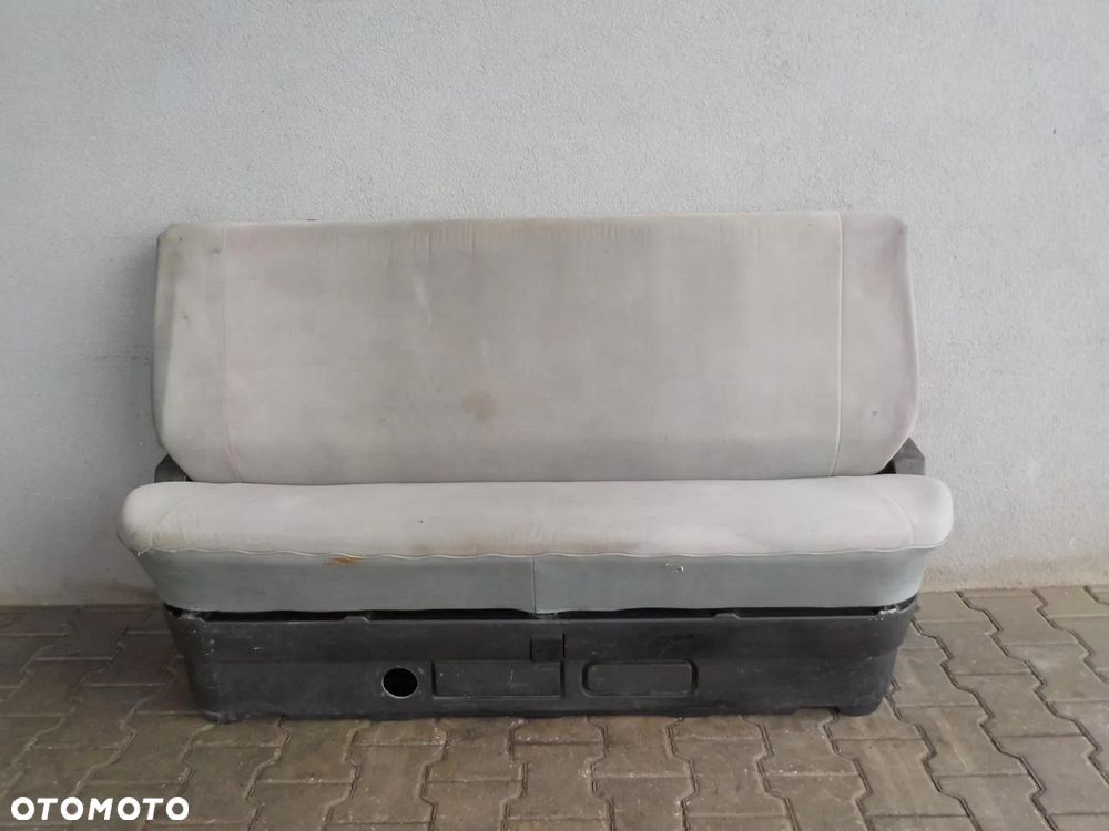 VW T4 DOKA DUBELKABINA FOTEL KANAPA ŁAWKA TYŁ - 2