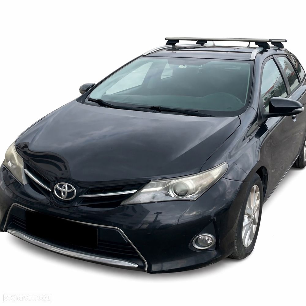 Toyota Auris Touring Sports - 2