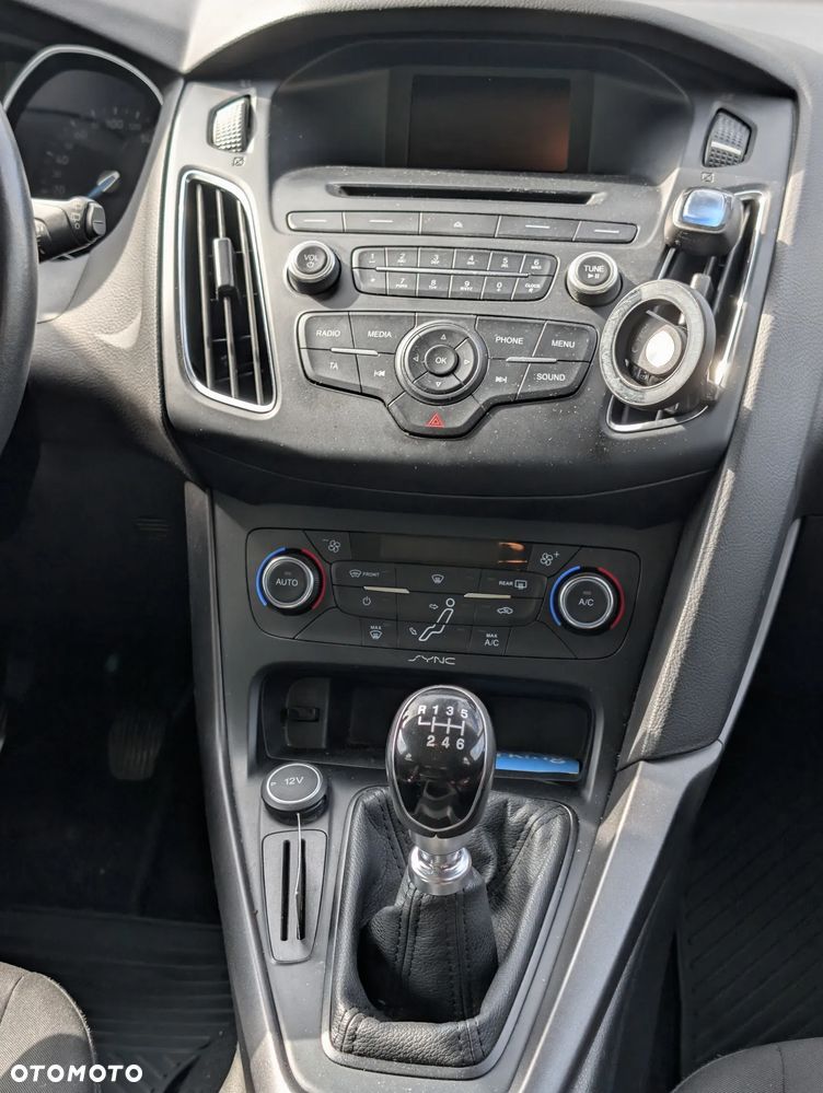 Ford Focus 1.5 TDCi Trend - 16