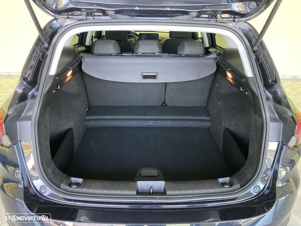 Fiat Tipo Station Wagon Cross 1.0 GSE T3 Cross - 8