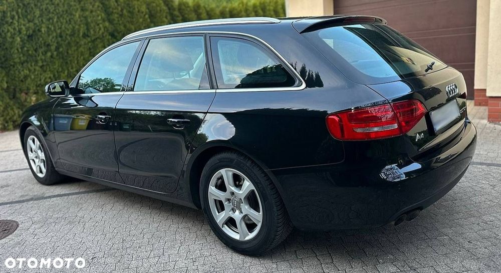 Audi A4 Avant - 6