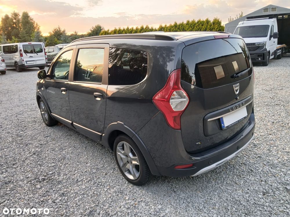 Dacia Lodgy 1.5 Blue dCi Laureate S&S - 15