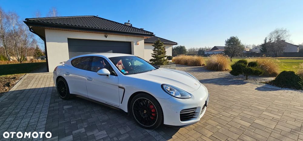 Porsche Panamera - 13