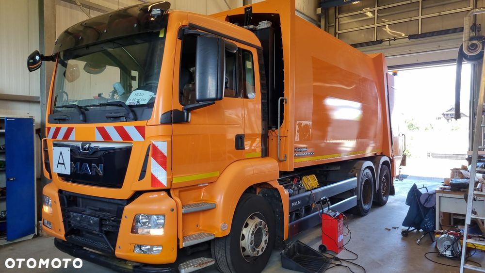 MAN TGS 26.320 EURO 6 FAUN POWERPRESS z DE - 3