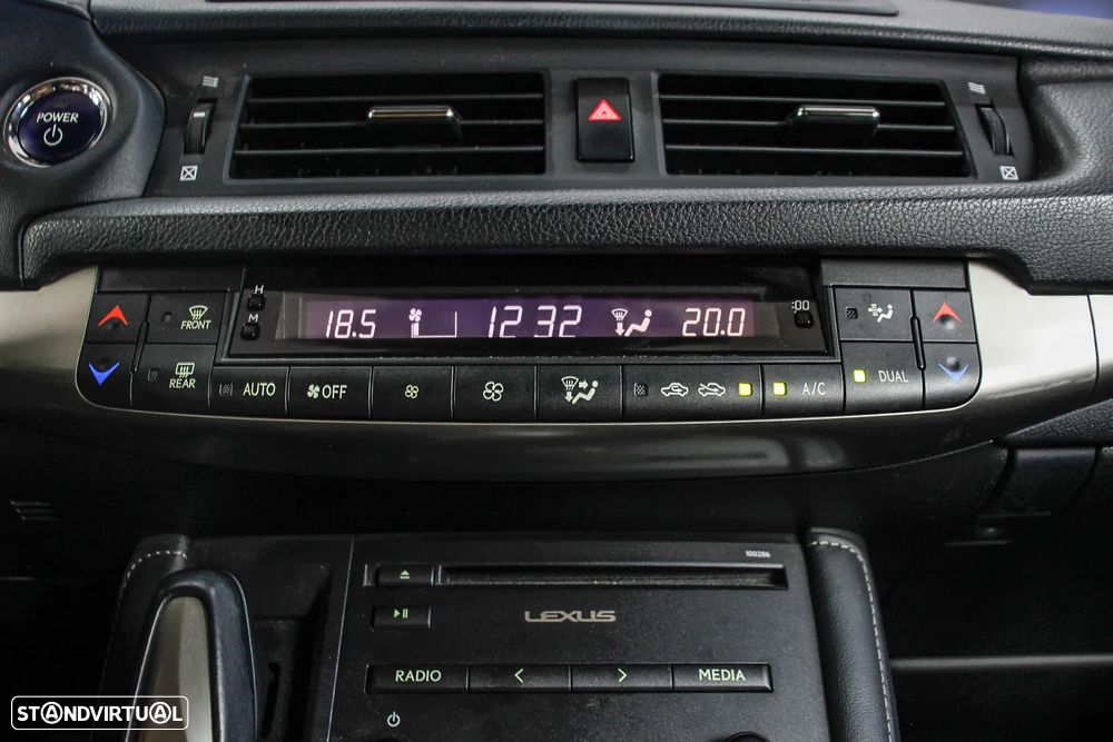 Lexus CT 200h Executive - 27