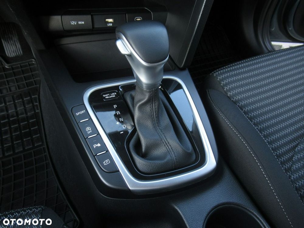 Kia XCeed 1.5 T-GDI M DCT - 15