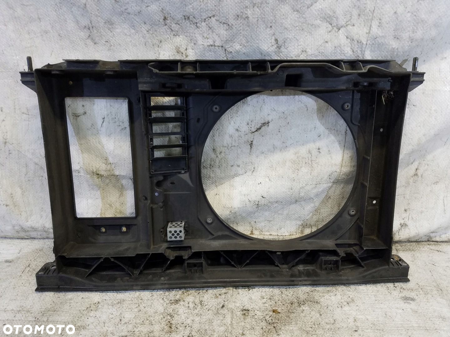 PAS PRZEDNI WZMOCNIENIE CITROEN DS5 1.6 HDI - 2