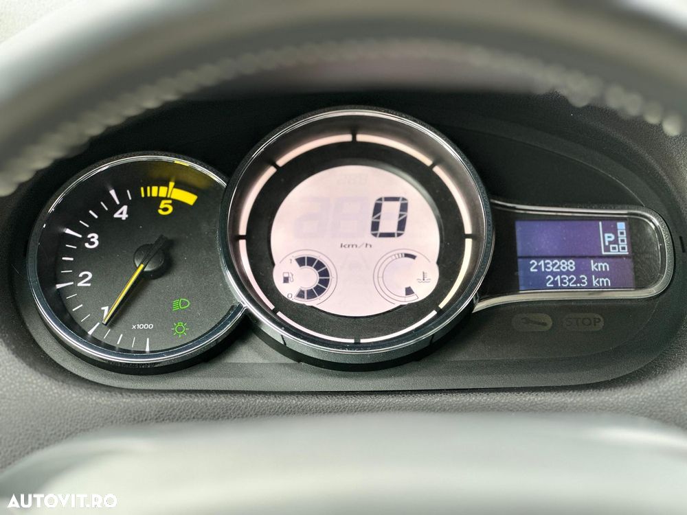 Renault Megane 1.5 dCi EDC Olympic - 8