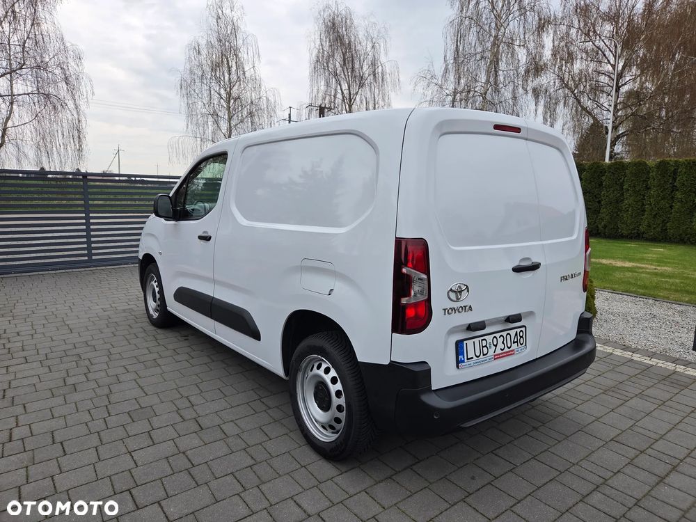 Toyota PROACE CITY - 8
