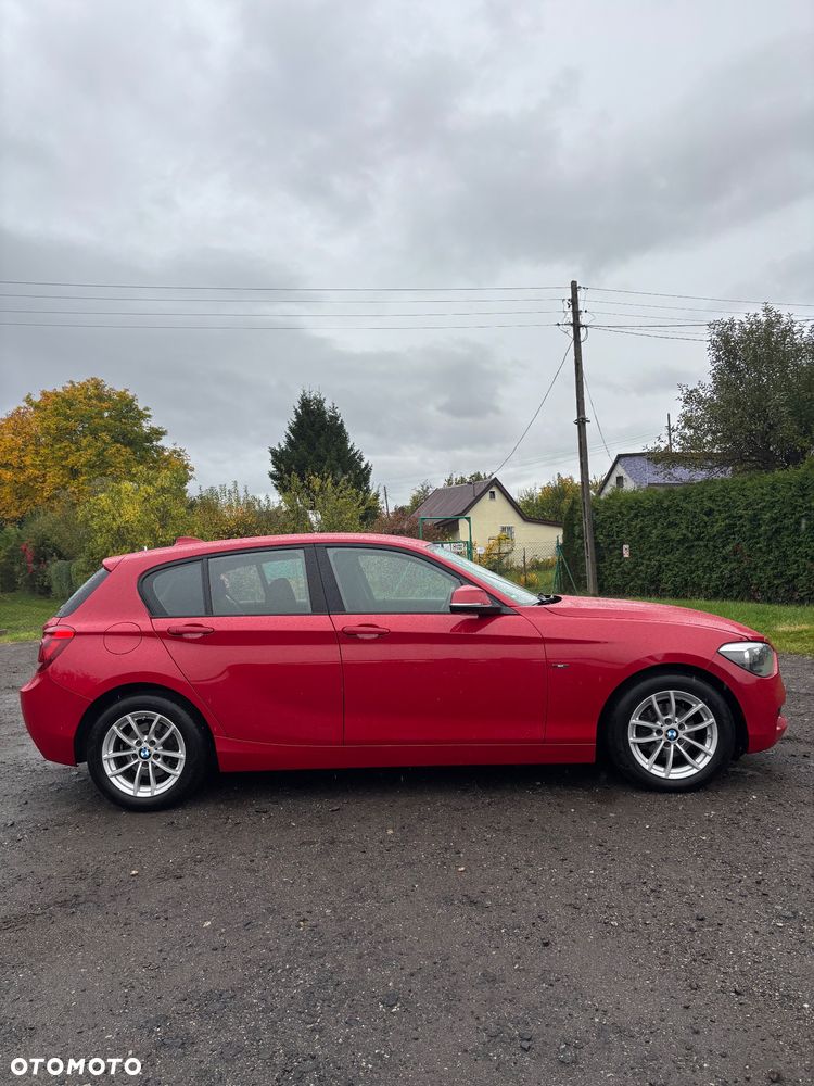 BMW Seria 1 116i Sport Line - 3
