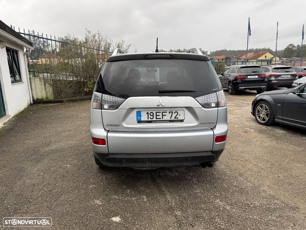 Mitsubishi Outlander 2.0 DI-D Intense+ 4WD - 5