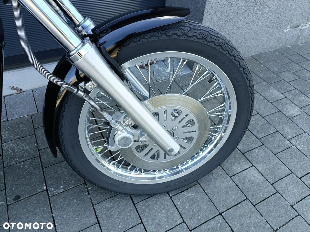 Suzuki VS - 25