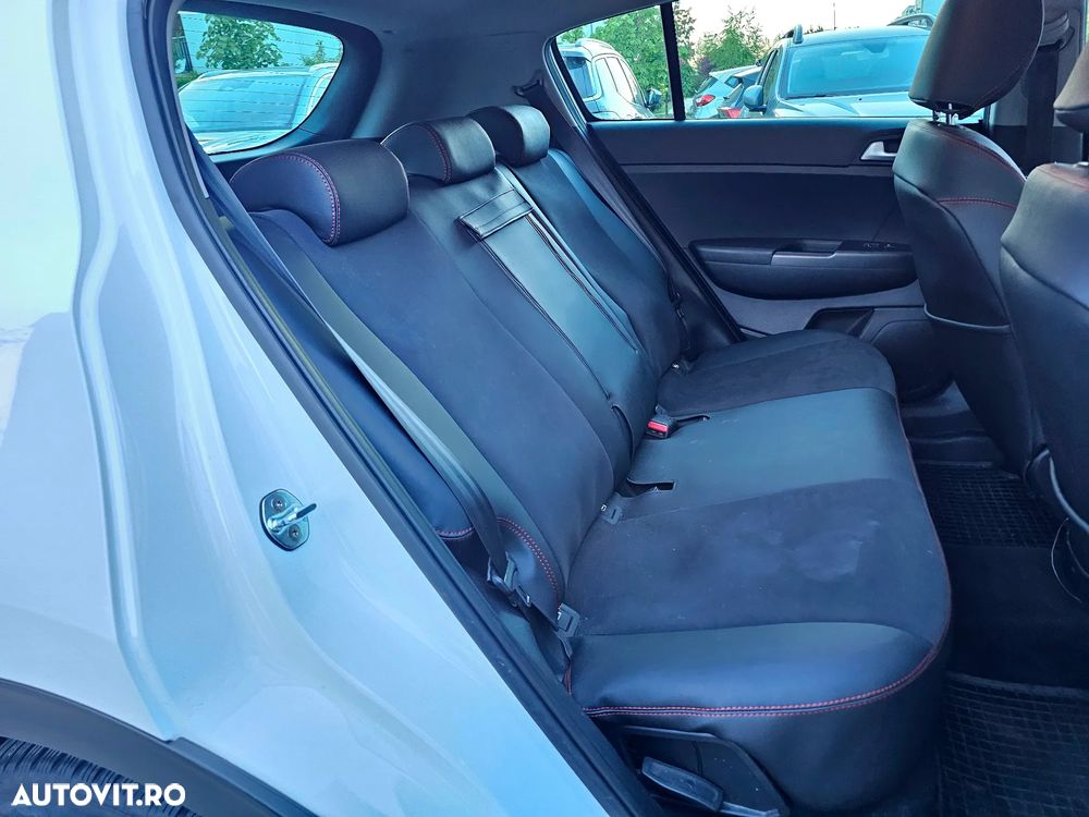 Kia Sportage 1.6 DSL MHEV 7DCT HP 4x2 Plus - 15