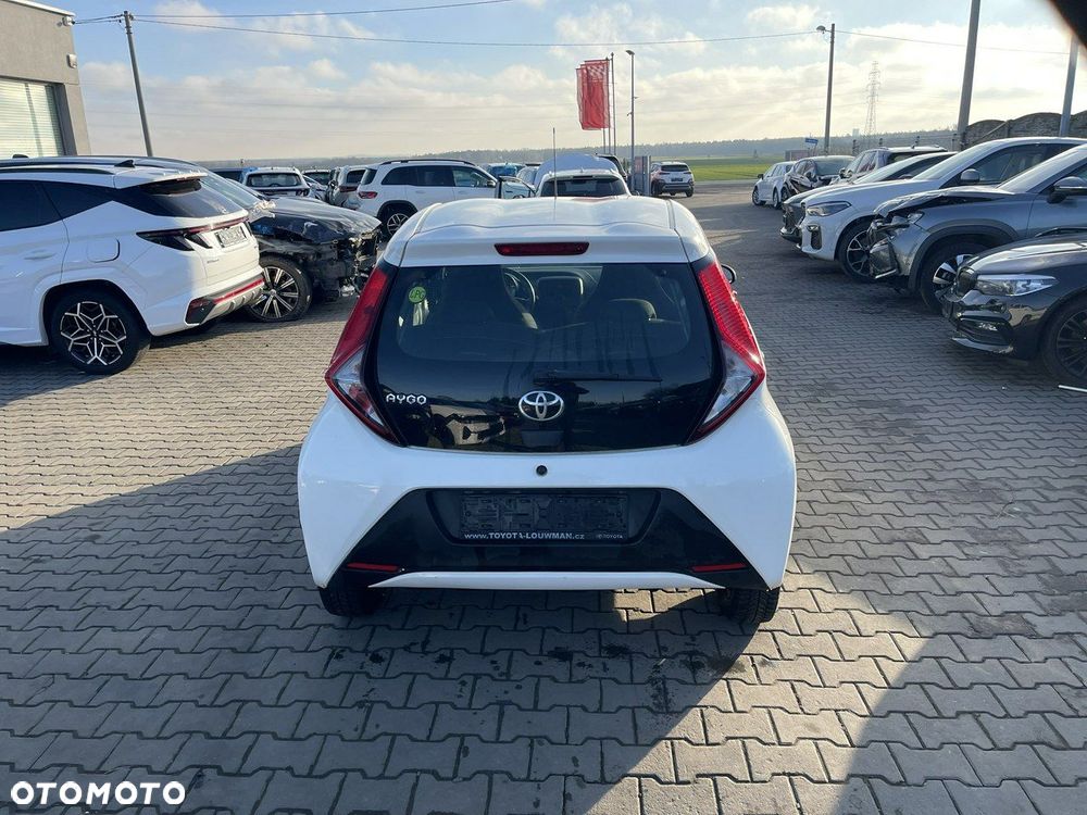 Toyota Aygo 1.0 VVT-i Color Edition - 3