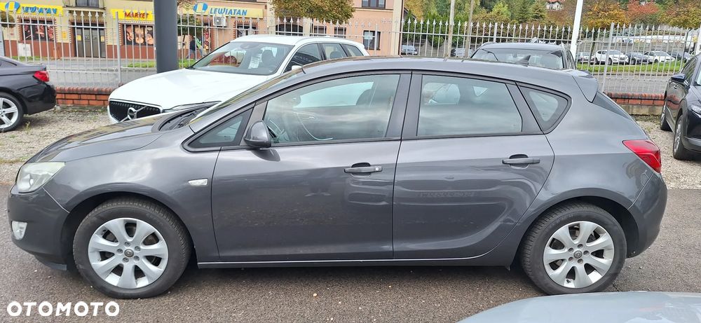 Opel Astra IV 1.4 T Enjoy - 4
