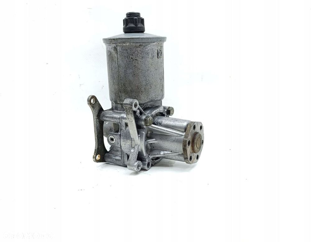POMPA WSPOMAGANIA MERCEDES W124 200 D 2.0 7682900110 1244600980 - 1