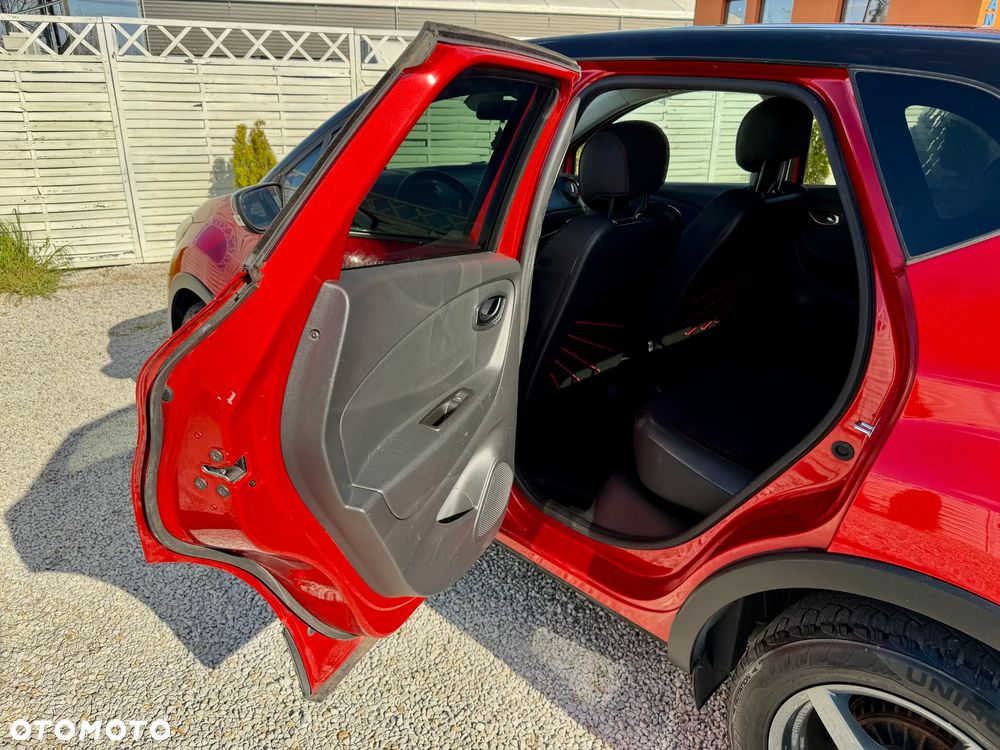 Renault Captur 1.2 TCe Helly Hansen EDC - 31