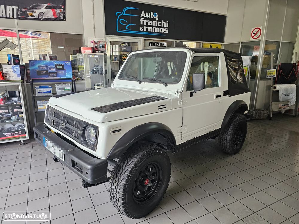 Suzuki Samurai - 1