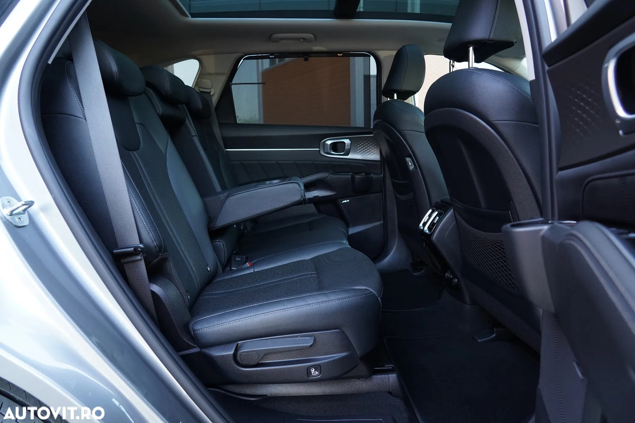 Kia Sorento 1.6T-GDI PHEV AWD OPF Aut. Platinum - 11