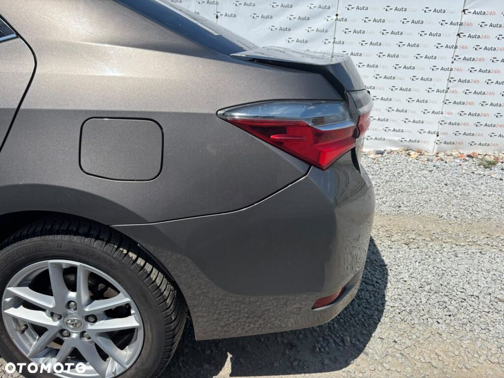 Toyota Corolla 1.6 Life - 18