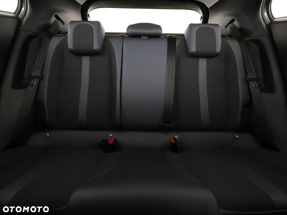 Peugeot 2008 PureTech 130 Allure - 19