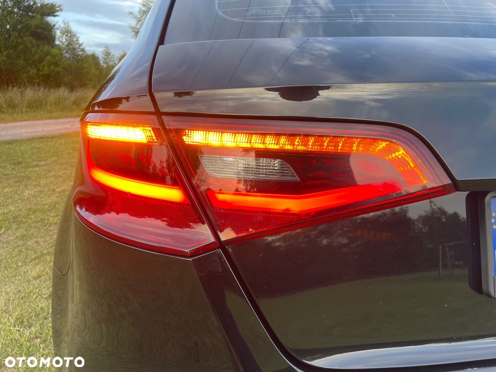 Audi A3 Sportback 2.0 TDI - 10
