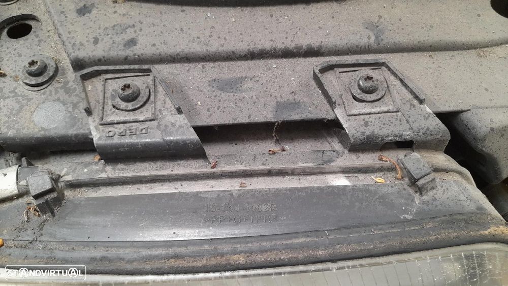 Ótica / farol direita AUDI A6 Avant (4B5, C5) - 3