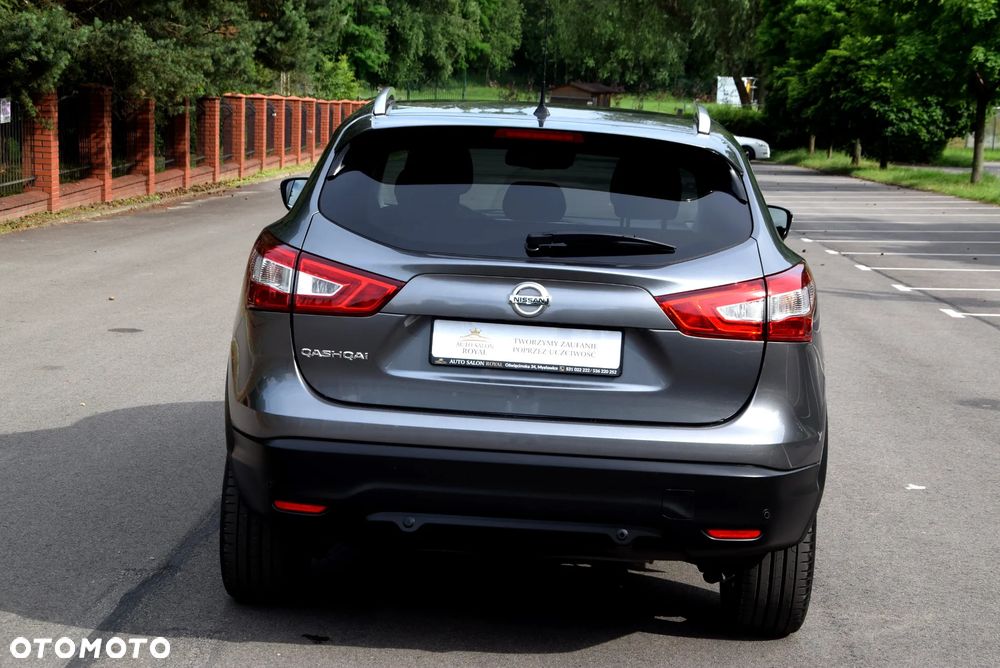 Nissan Qashqai 1.6 DIG-T N-Connecta - 6