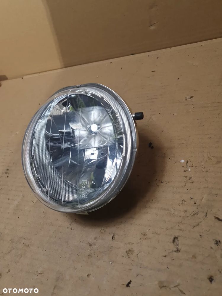 Yamaha bws 125 2010r Reflektor lampa przód przednia - 3