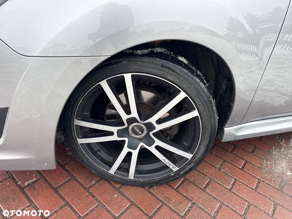 Subaru Legacy 2.5i GT - 7