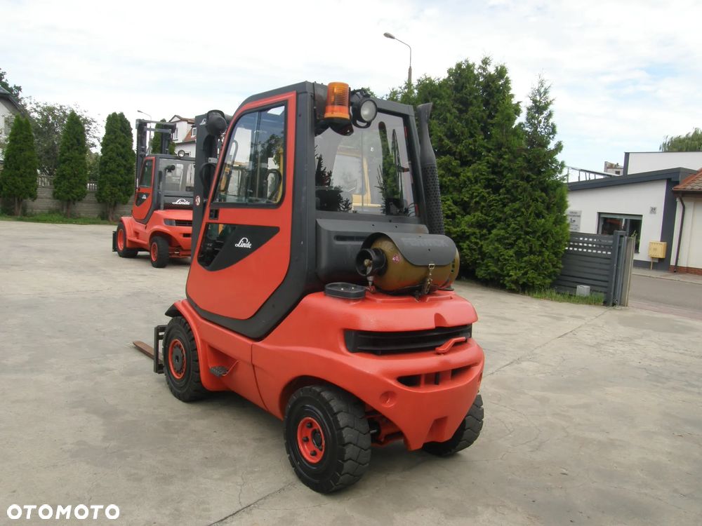 Linde H25T-03 2002rok wolny skok przesuw sprowadzony - 14