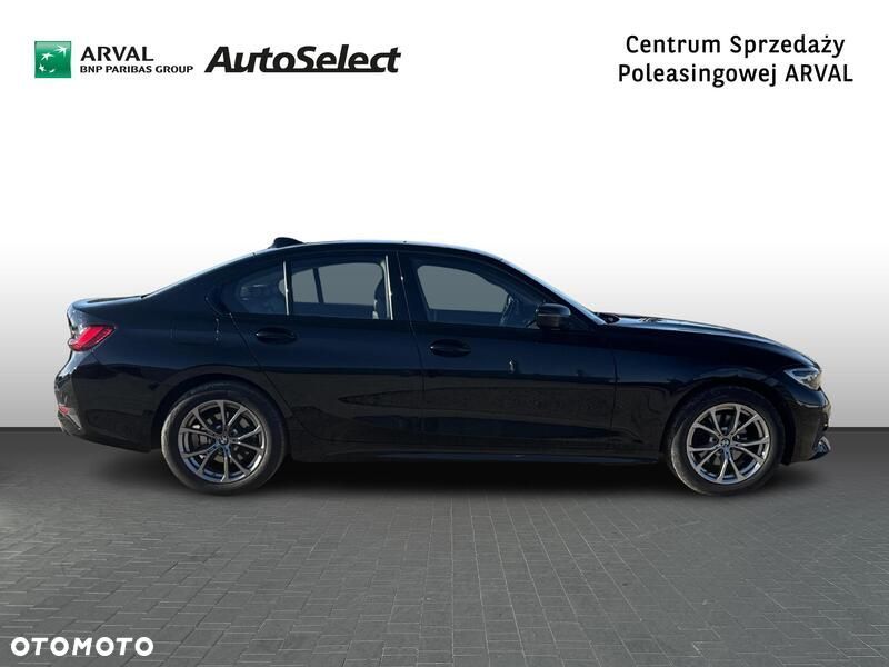 BMW Seria 3 320i Sport Line - 7