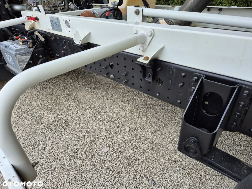 Mitsubishi Canter 3.0 130KM ( silnik Iveco)/ Oryginalna Wywrotka/ - 10