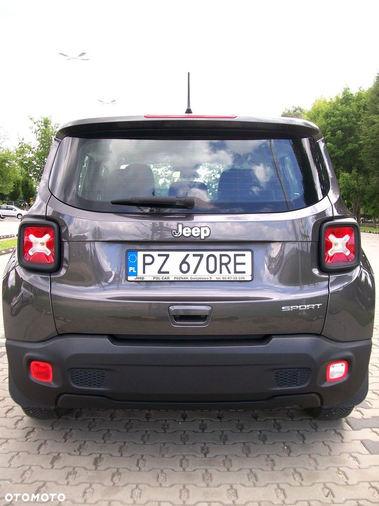 Jeep Renegade 1.6 E-TorQ Sport FWD - 8