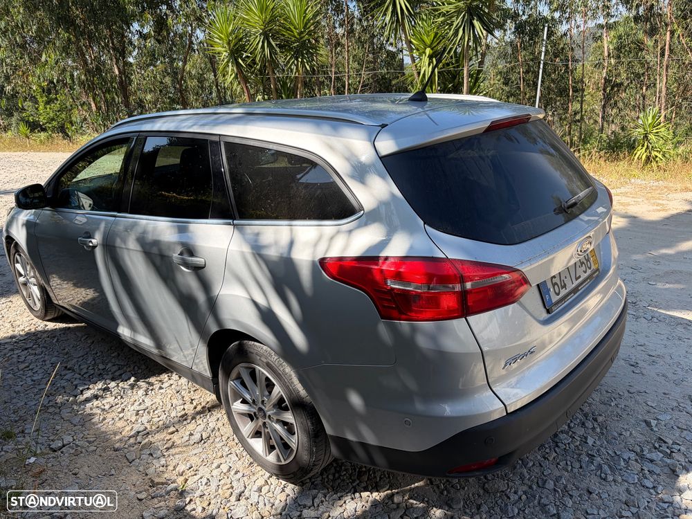 Ford Focus SW 1.5 TDCi Titanium - 4