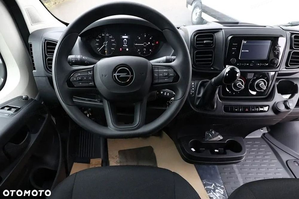 Opel Movano L3H2 AT8 2.2 140KM - 9