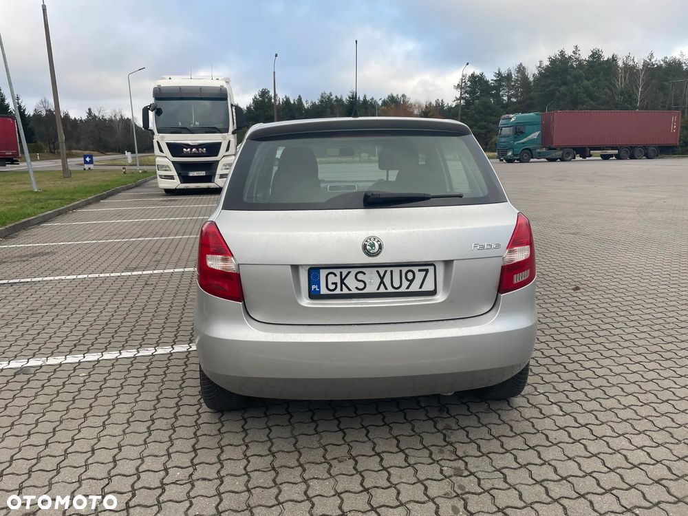 Skoda Fabia 1.6 16V Elegance - 5