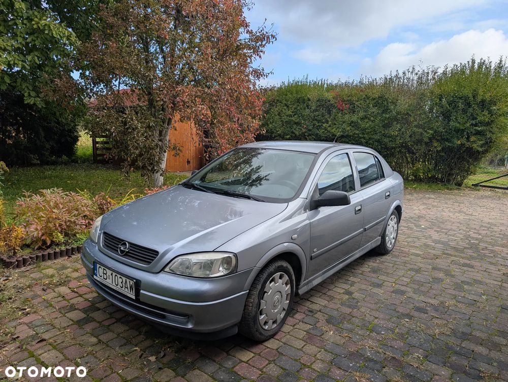Opel Astra - 1